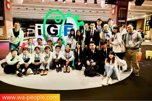 圖說:代表陽明交大參加2022 iGEM國際基因工程機械競賽的兩團隊,陽明校區的 NYCU-Taipei iGEM 團隊(左)與交大校區的 NYCU_Formosa 團隊。 圖說:代表陽明交大參加2022 iGEM國際基因工程機械競賽的兩團隊,陽明校區的 NYCU-Taipei iGEM 團隊(左)與交大校區的 NYCU_Formosa 團隊。